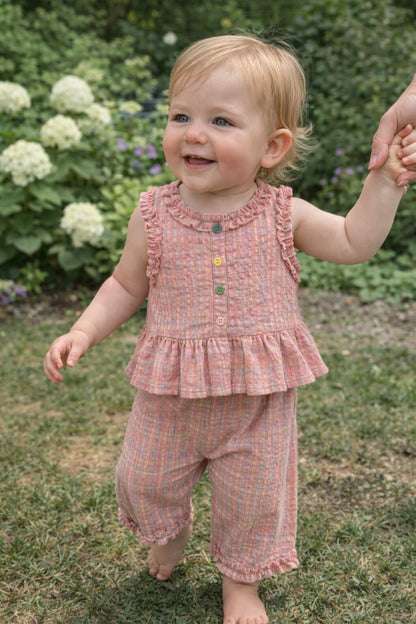 Girls Plaid Summer Outfit – Cute 2-Piece Set