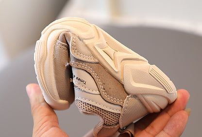 Kids’ Sports Sneakers – Lightweight Non-Slip Running Shoes