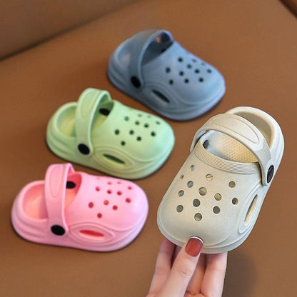 Kids' Summer Clogs – Lightweight Non-Slip Slip-On Sandals