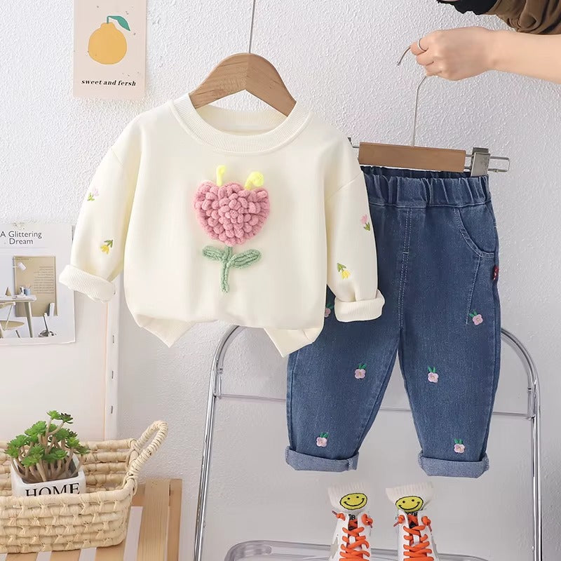 Toddler Girl Flower Sweater & Jeans Set – Cute 2-Piece Outfit