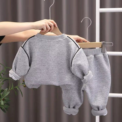 Cute Bear Baby Outfit – Tracksuit set