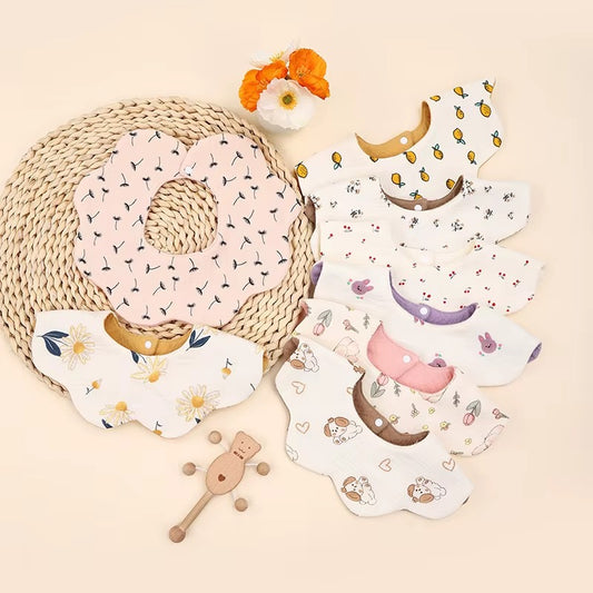 360° Baby Feeding Bib – Soft, Absorbent & Made for Everyday Messes