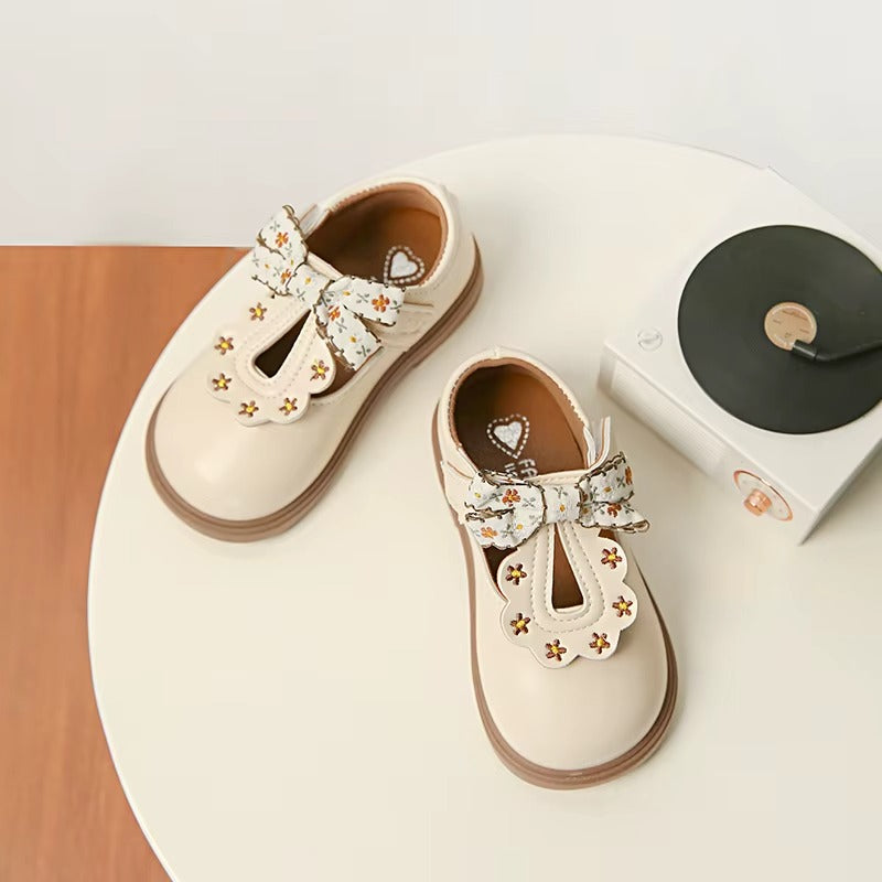 Girls Bow Mary Jane School Shoes